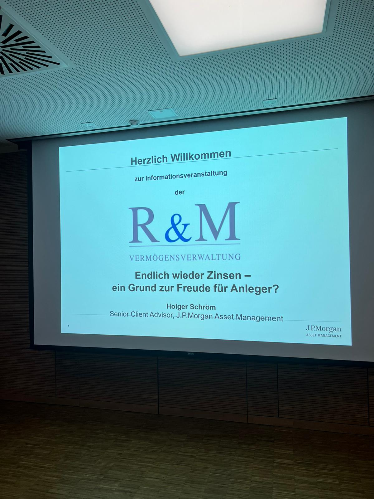 Kundenveranstaltung der R&M Vermögensverwaltung am 09.11.23 in der Oberpfalzhalle Schwandorf 